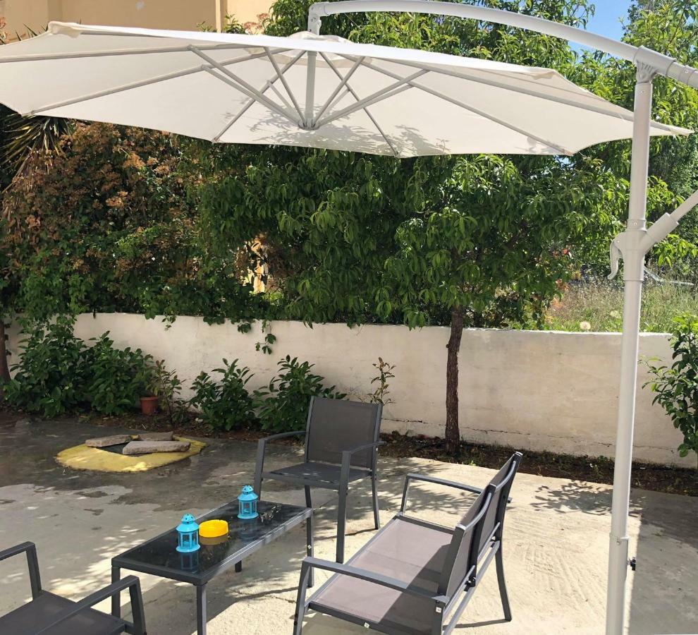 Renovated Apt 100M From Beach Wifi Ac Anavyssos Exterior photo